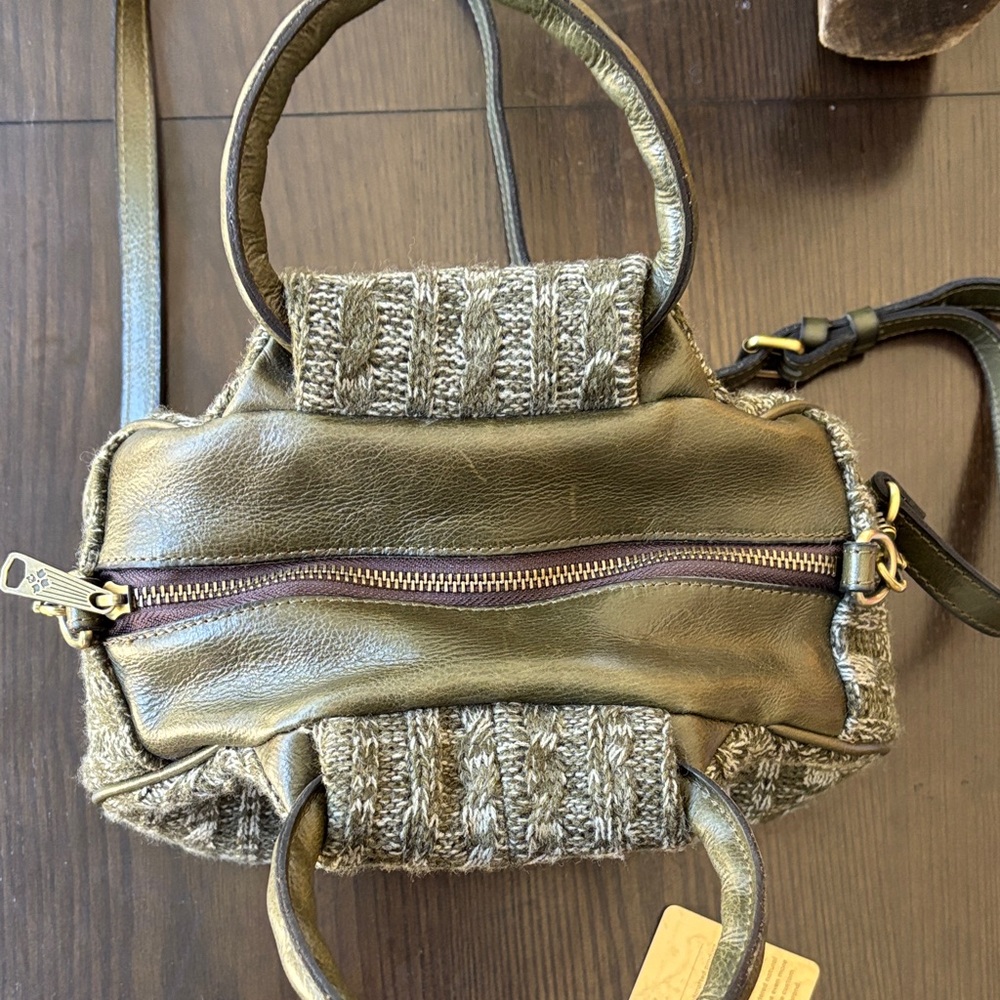 Patricia Nash Green Knit Crossbody Bag - Picture 2 of 7